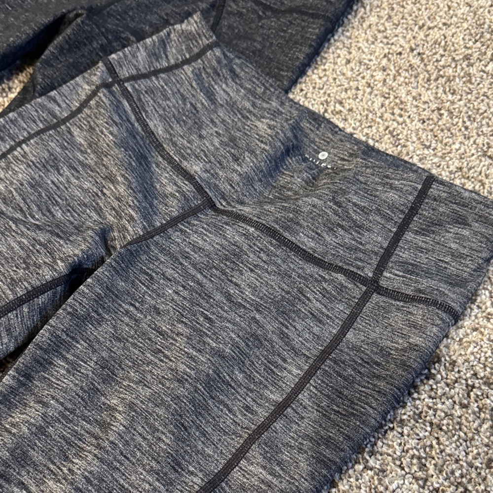 Athleta Women's Leggings Set - Black Pattern, Gray, and Floral - Picture 4 of 16